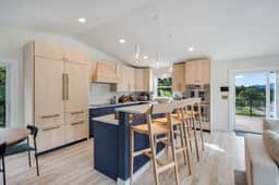 Luxury | Family Friendly | Panoramic View |Magical Mountain Retreat - Image 2