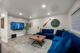 Spacious Top-Floor Juneau Retreat|Stylish Apts|Near Sandy Beach + Trails - Image 3