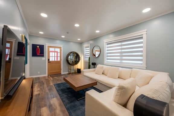 Luxury Downtown Home • Walk Everywhere • Boutique - Image 5