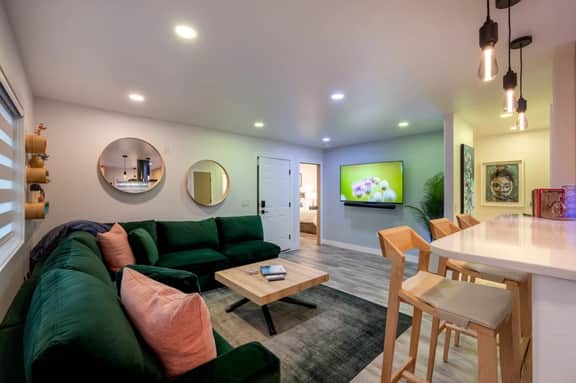 Spacious Top-Floor Juneau Retreat|Stylish Apts|Near Sandy Beach + Trails - Image 2
